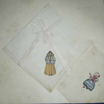 Drei antike Taschentcher mit Stickmotiven